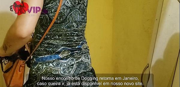  Cristina Almeida, grávida, brincando com taxista dotado na frente do corno do marido que filma toda brincadeira - Dogging 5 | Parte 12